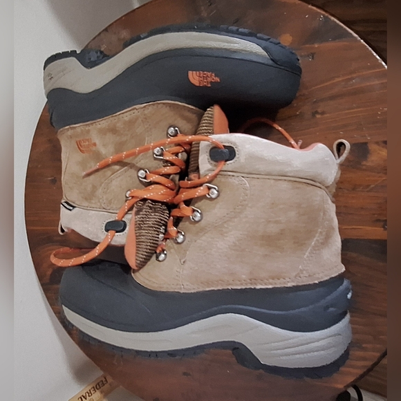 The North Face Men's Tan Hiking Boots Size 6 - Picture 6 of 12